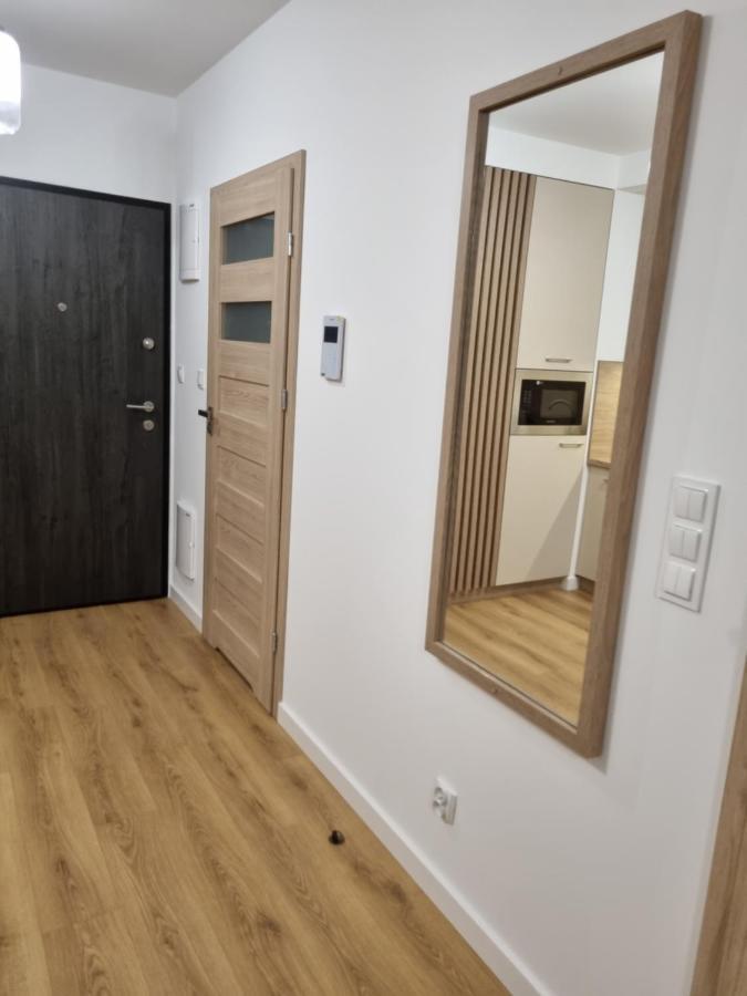 Apartament Sloneczny -Sciegiennego Kielce Luaran gambar
